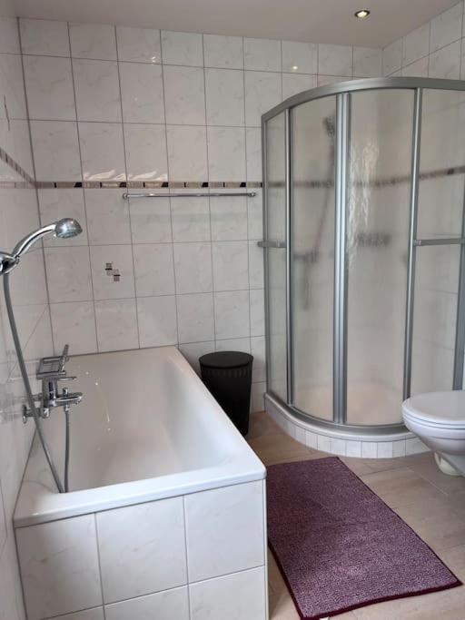 Villa Beautiful House With Free Parking On Premise Utzenstorf Exterior foto